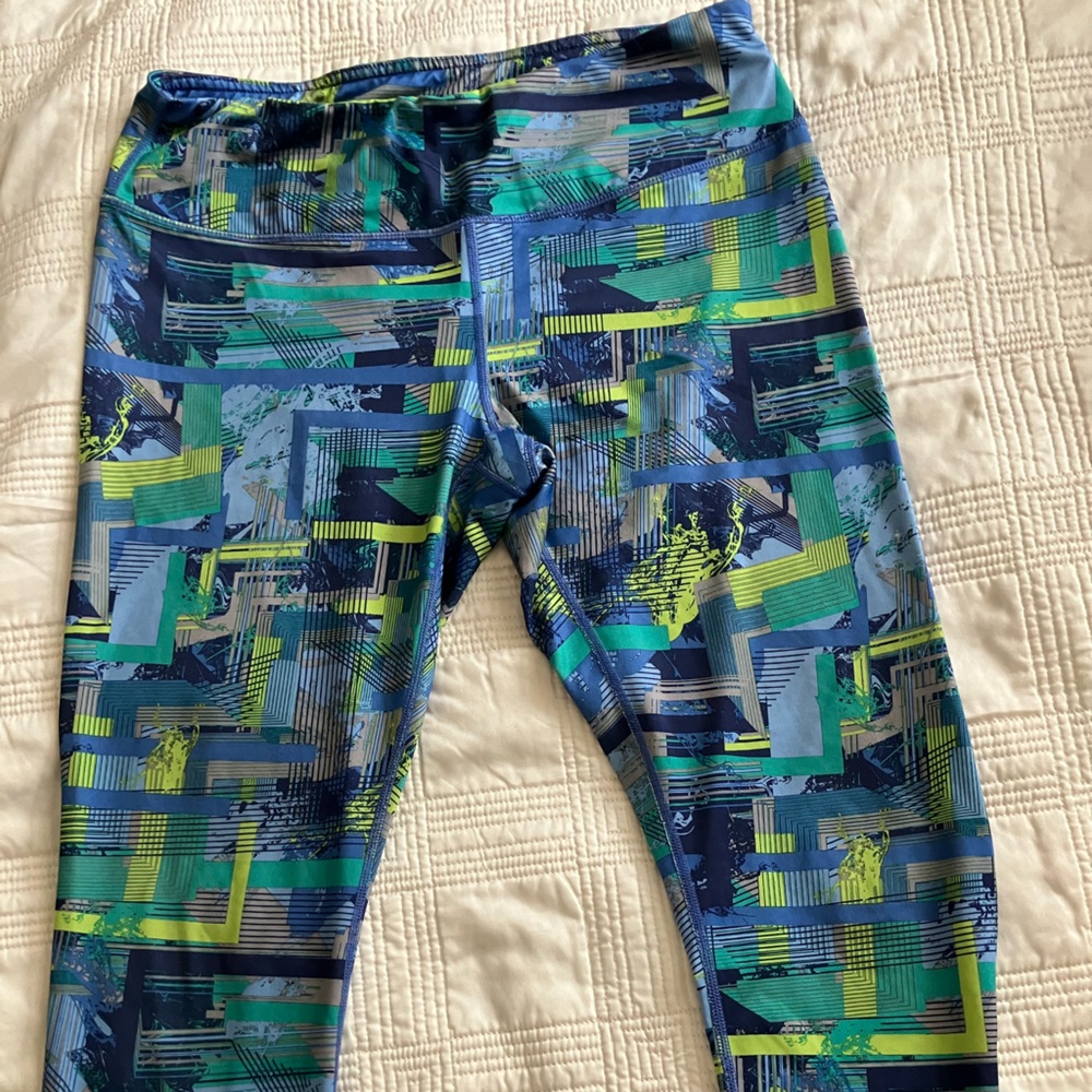 Reebok Blue and Green Patterned Leggings. 12/14